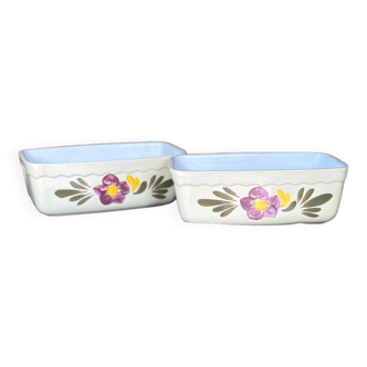 Lot 2 cake dishes