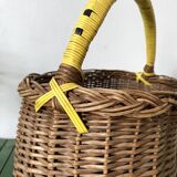 Vintage basket in woven wicker and scoubidou wire