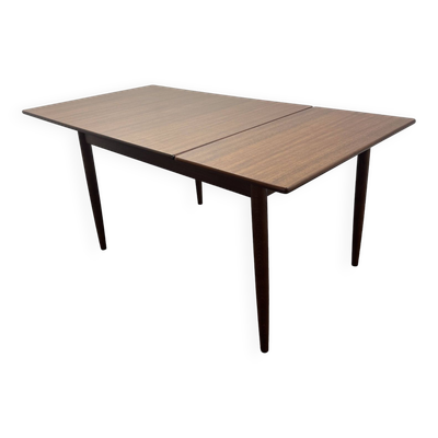 Table de salle à manger scandinave par Yngve Ekström pour Hugo Troeds, années 1950