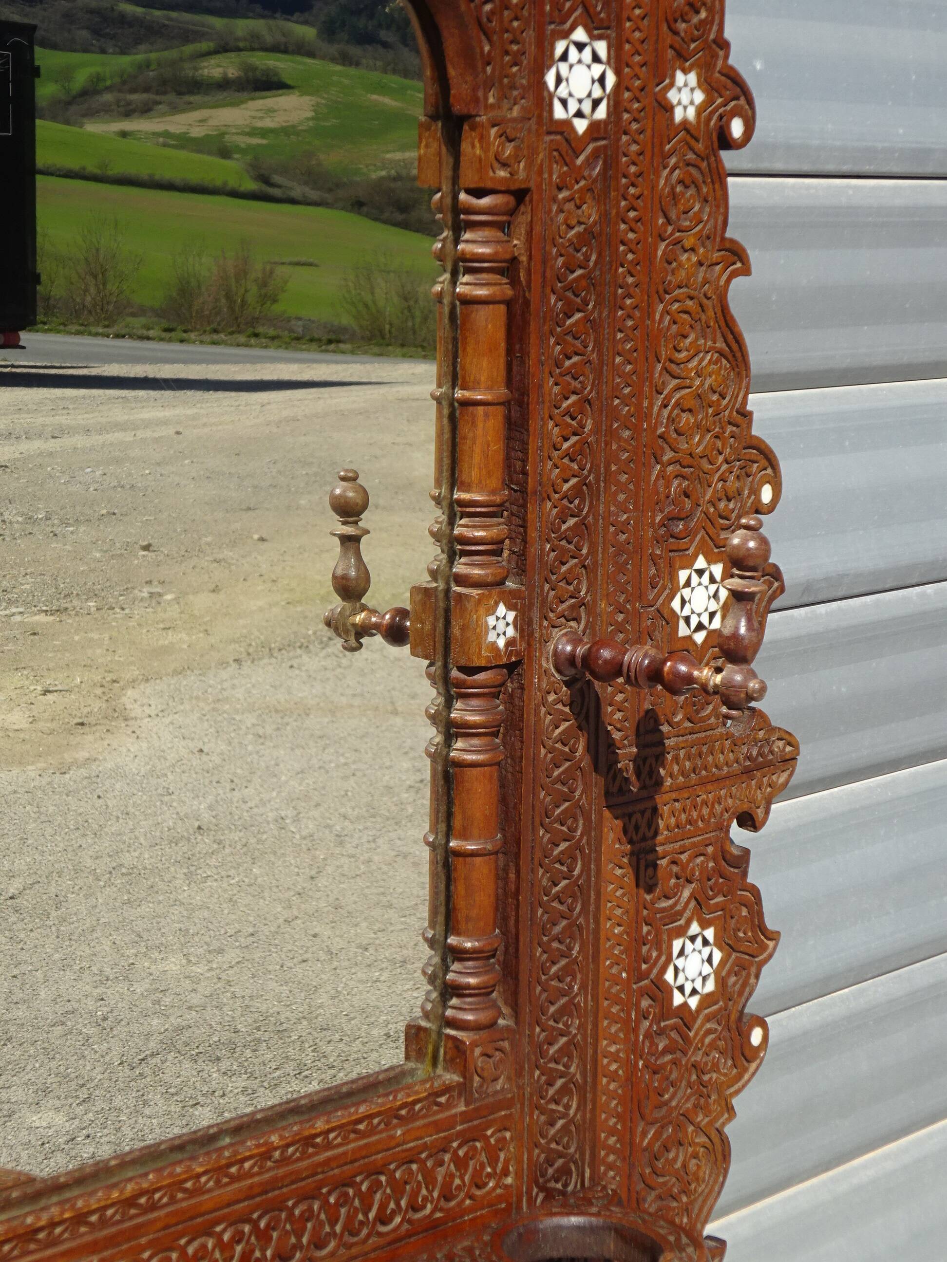 Damascus wood coat rack