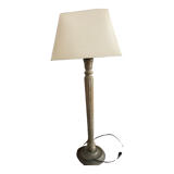 Desk lamp with rectangular lampshade