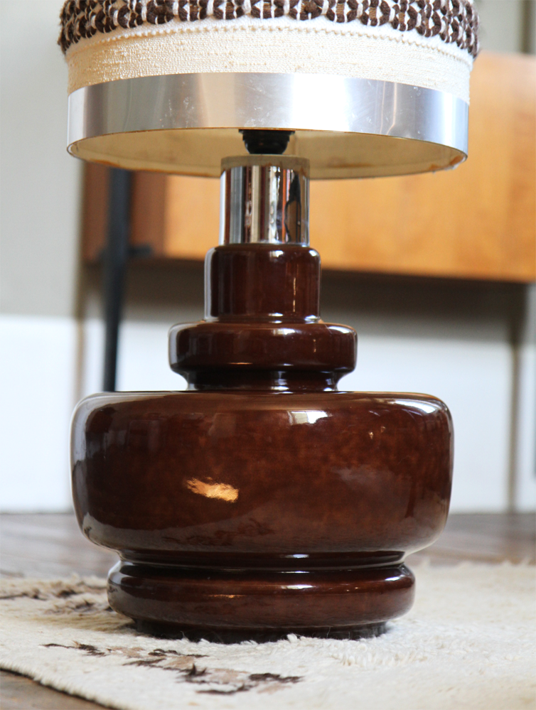 Ceramic lamp of the 1970s - H119