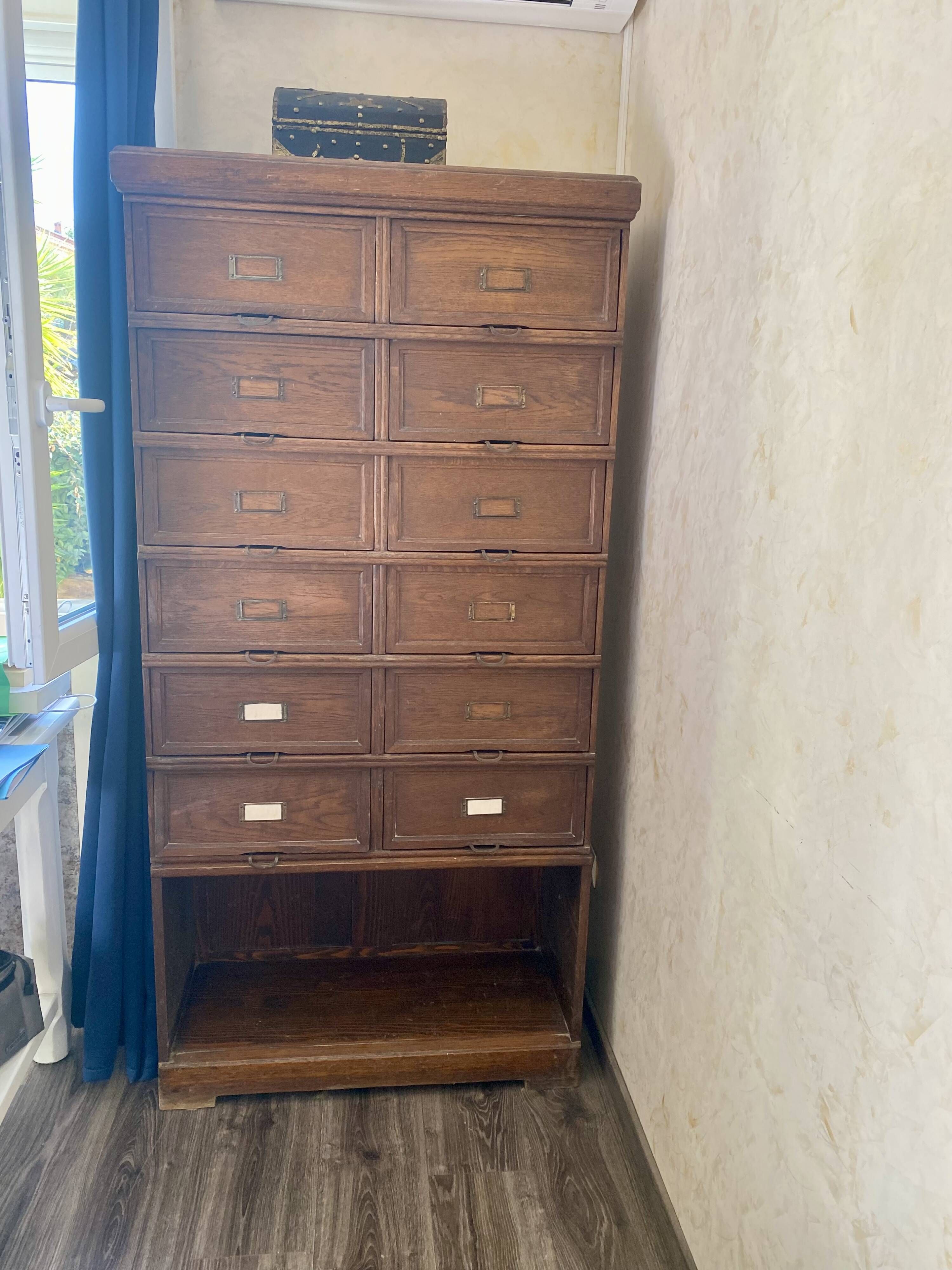 Antique tradesman's cabinet with 12 flap drawers + oak niche - 1930s
