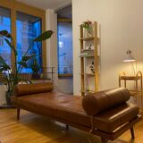 Daybed cuir marron style scandinave