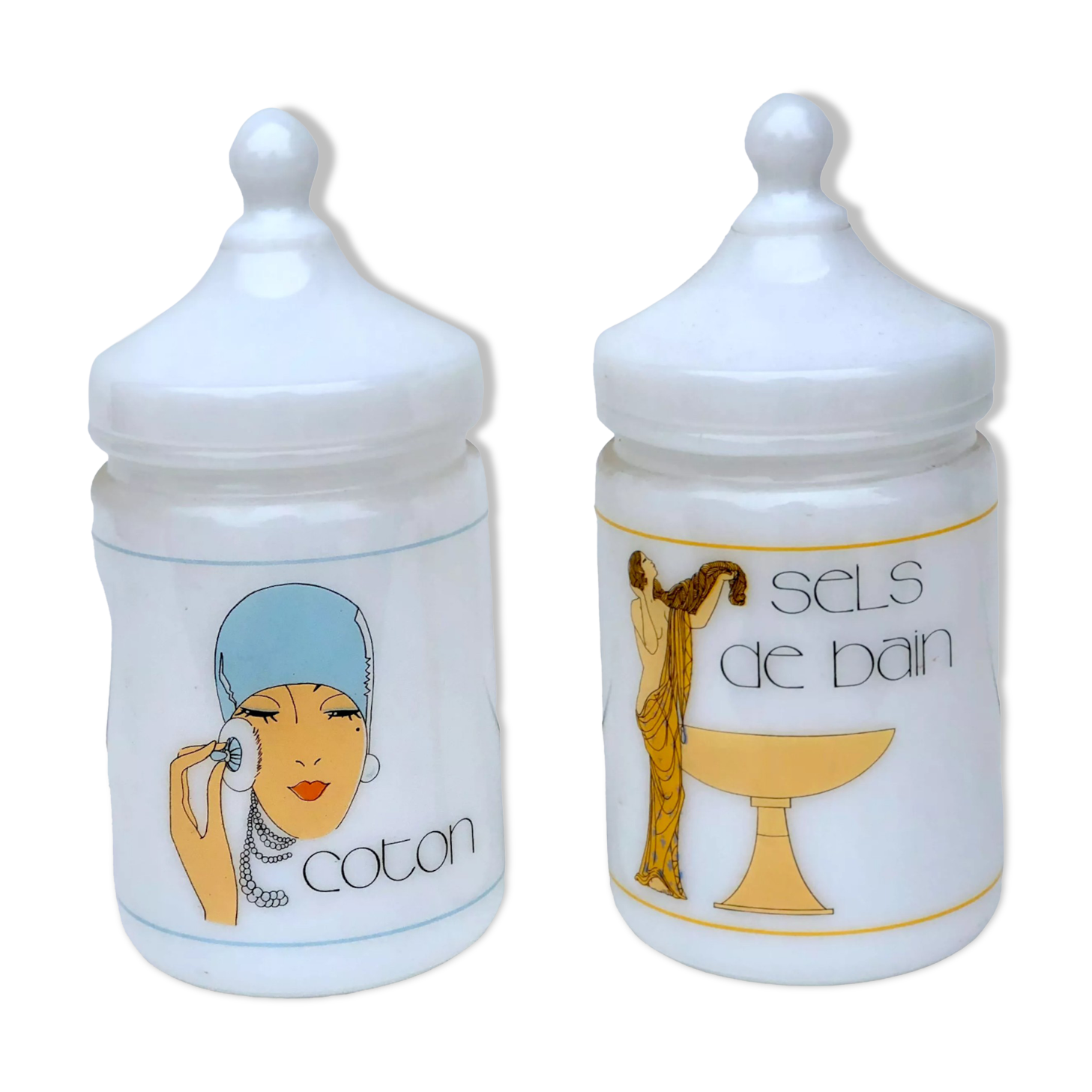 Vintage bathroom pot set