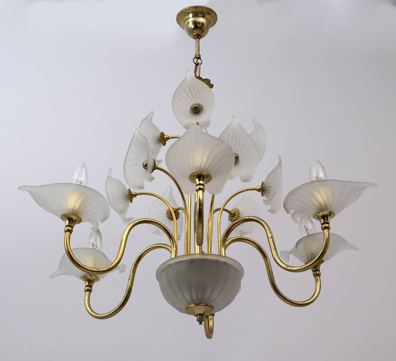 Mid-Century Modern Italian Murano Lattimo and Brass Chandelier, 1970s