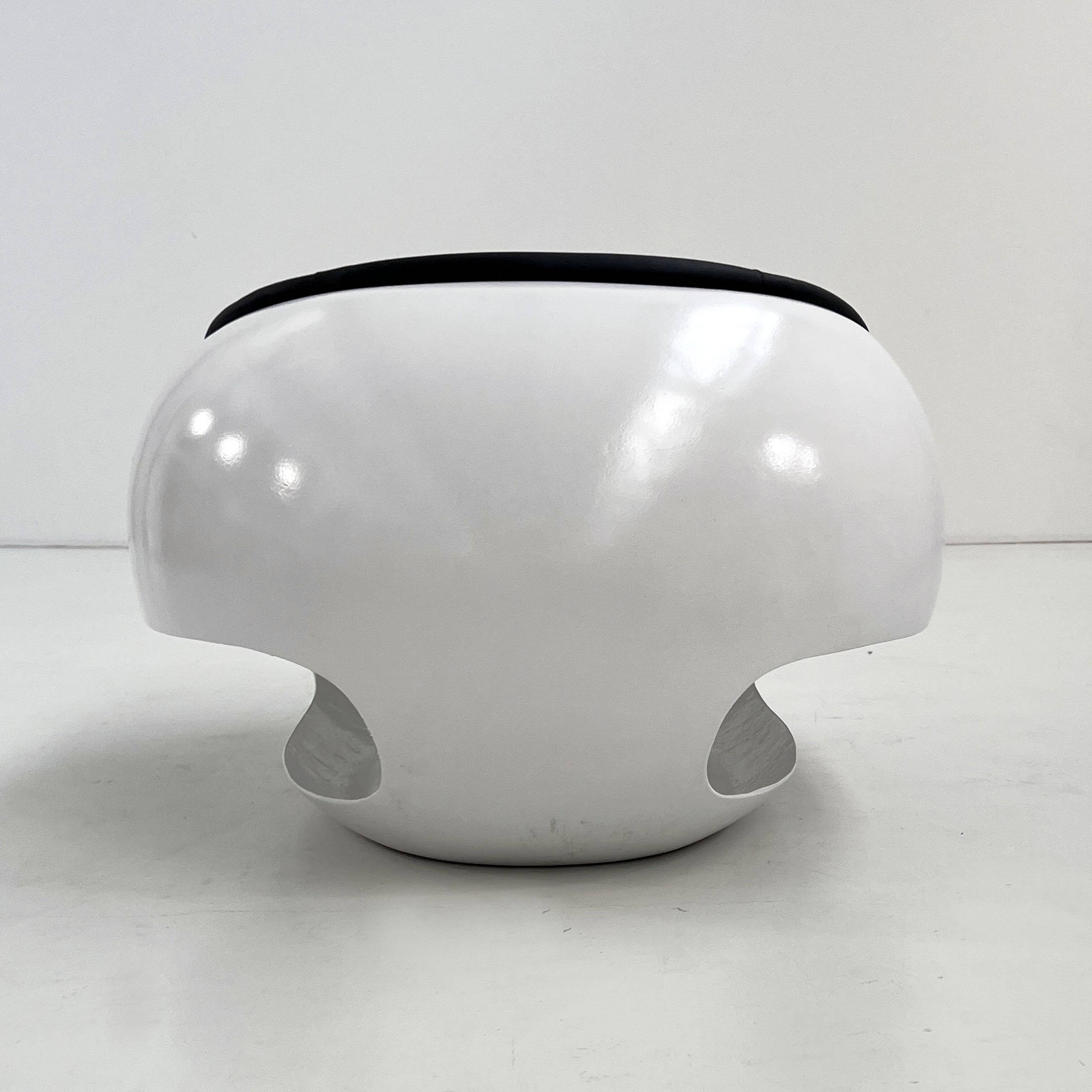 Egg Chair in fibreglass Pod by Mario Sabot, 1960
