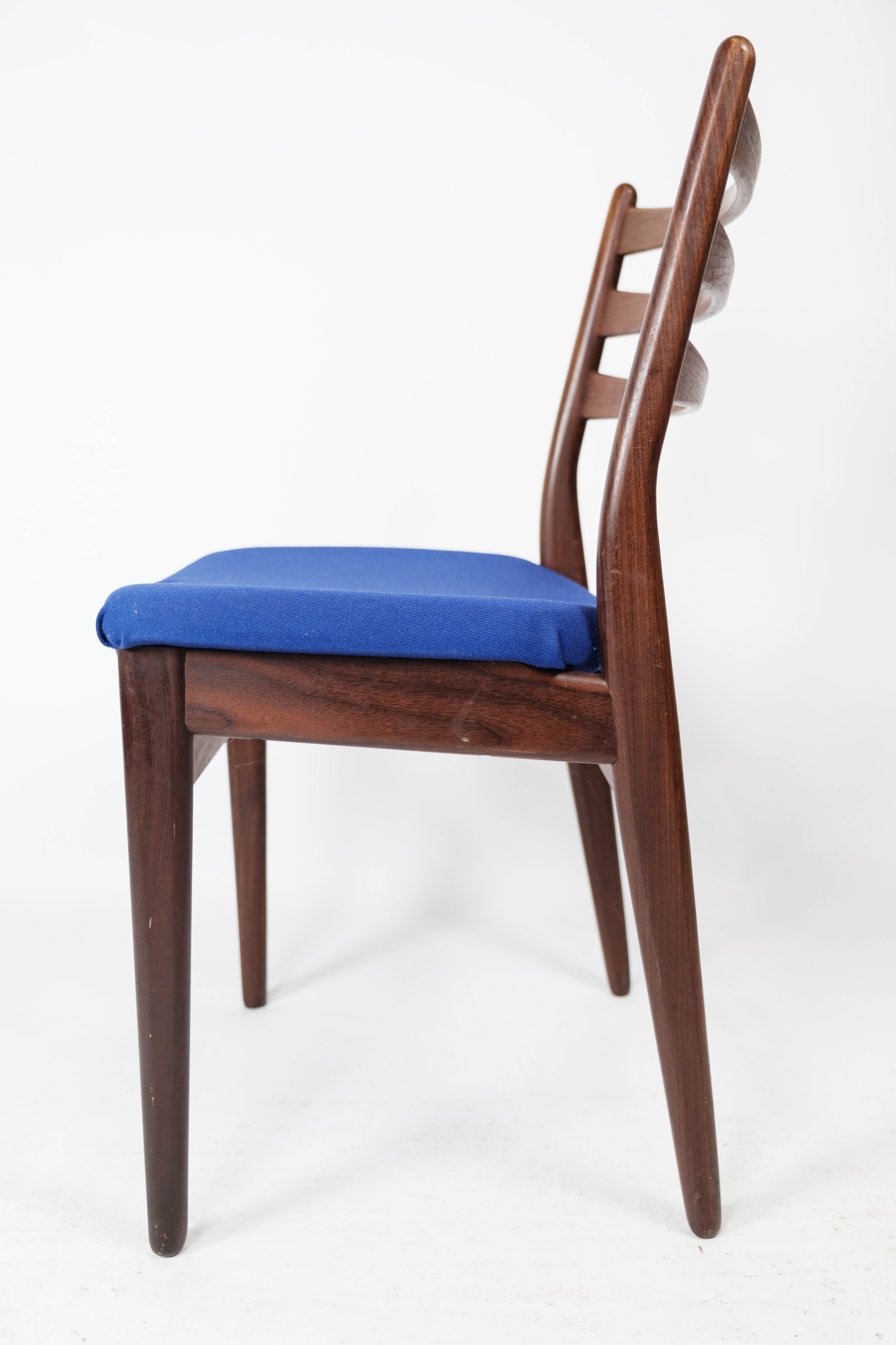 Set of three dining room chairs in teak Danish design, 1960s