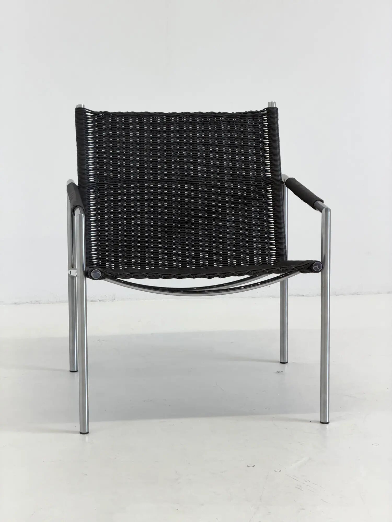 Martin Visser SZ 01 armchair for Spectrum in black