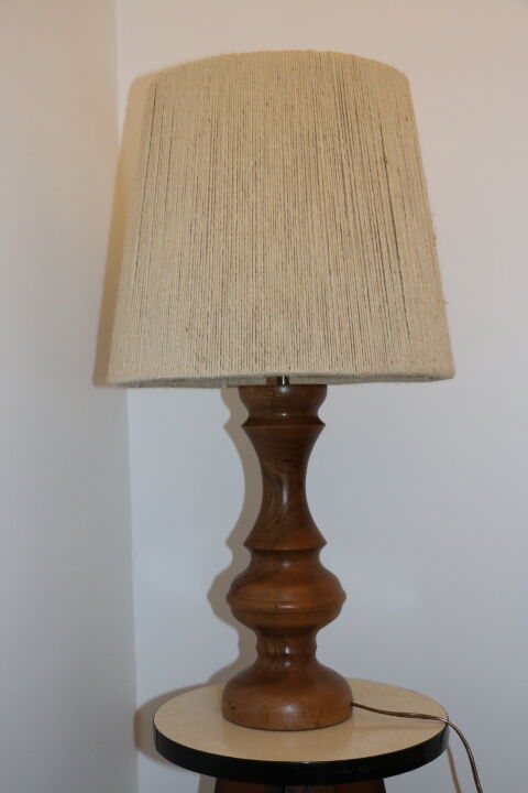 Wood lamp with rope shade 640mm