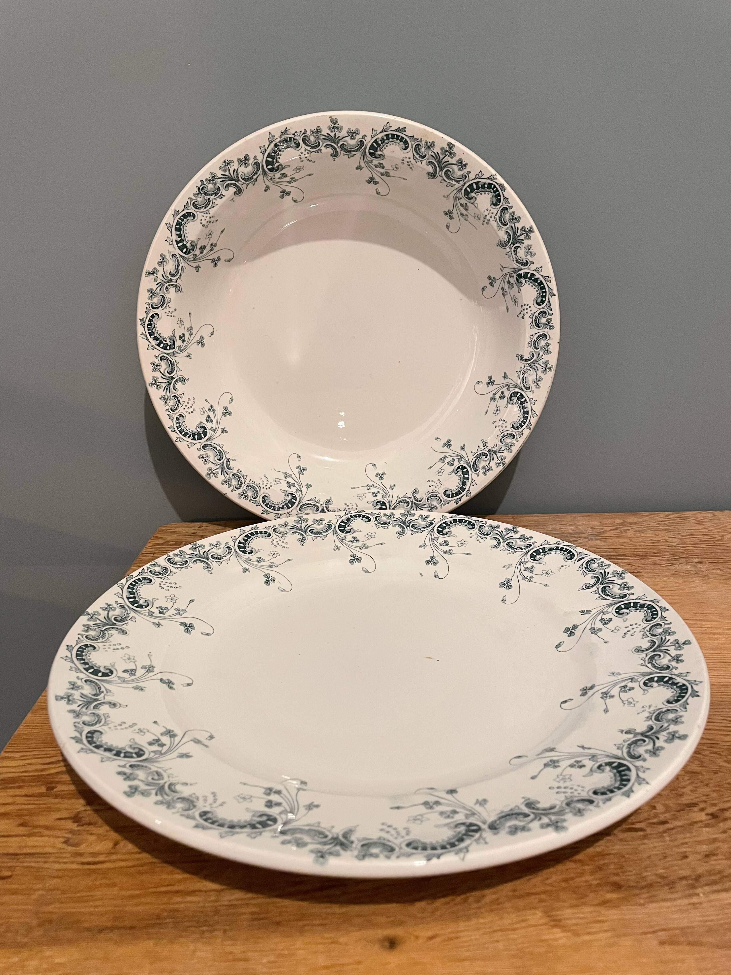 Set of two round dishes Iron Earth, Byzantine model