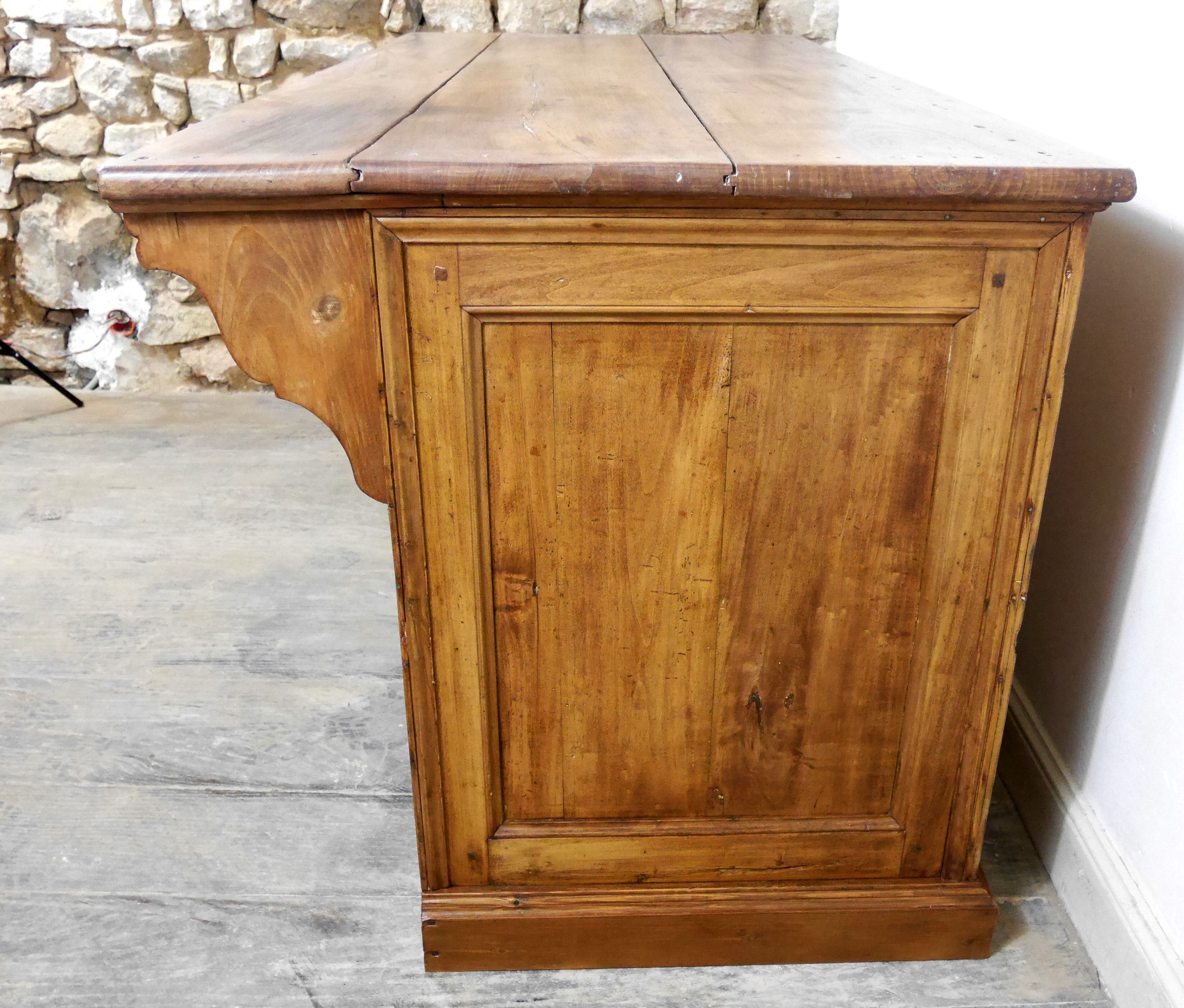 Old draper table store counter