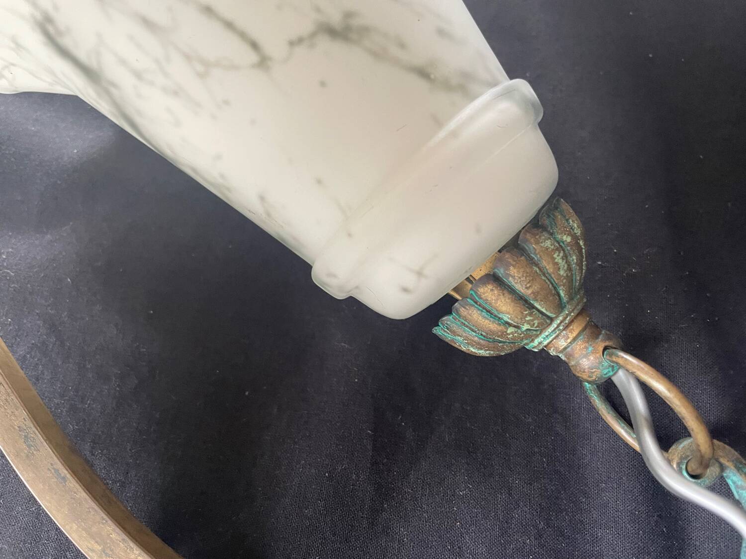 Art Deco wall light, opaline, white, marbled