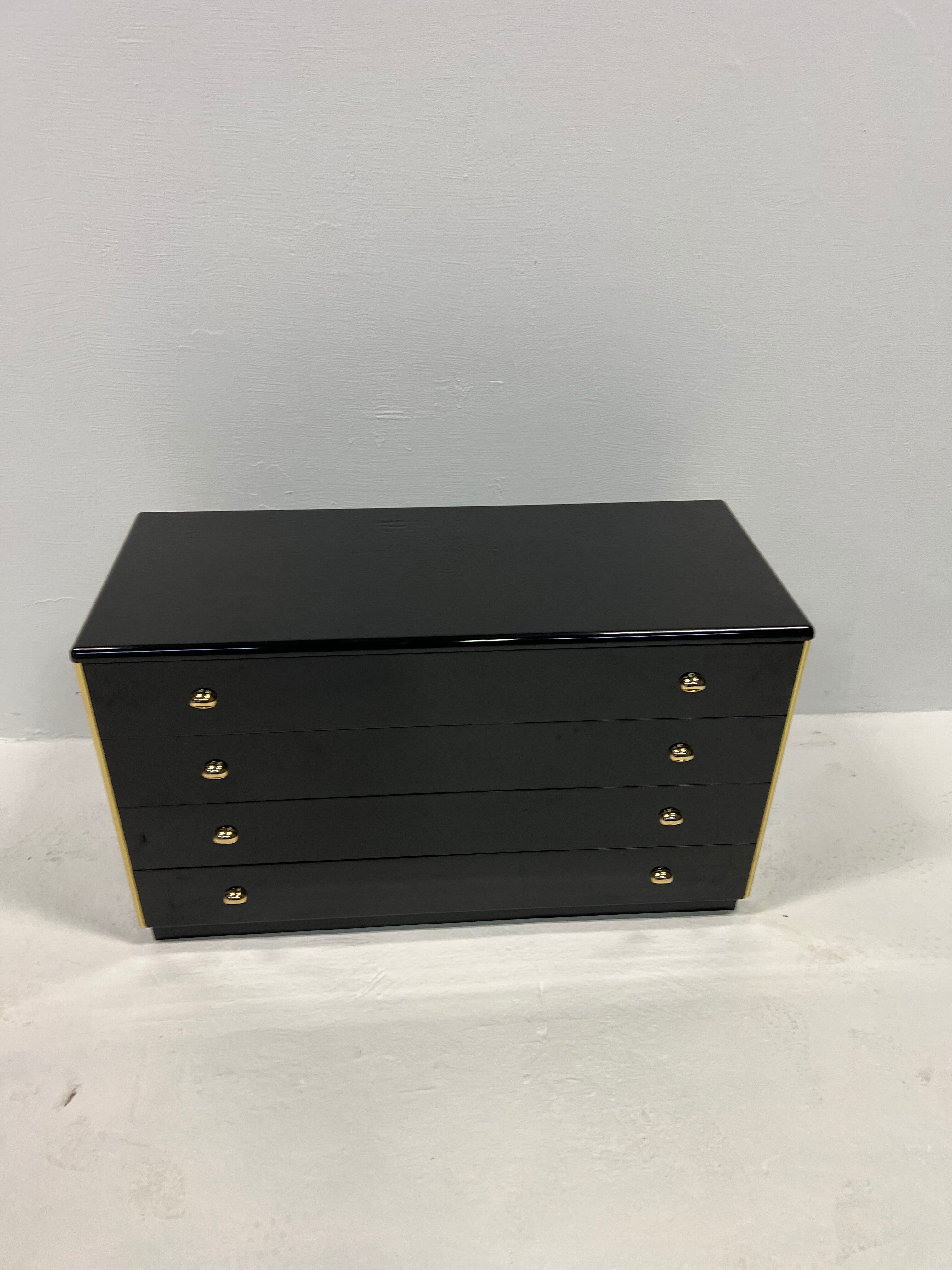 Black lacquered chest of drawers