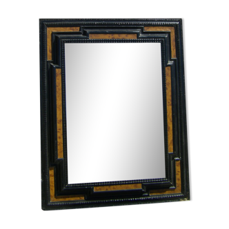 Flemish mirror with wavy frame