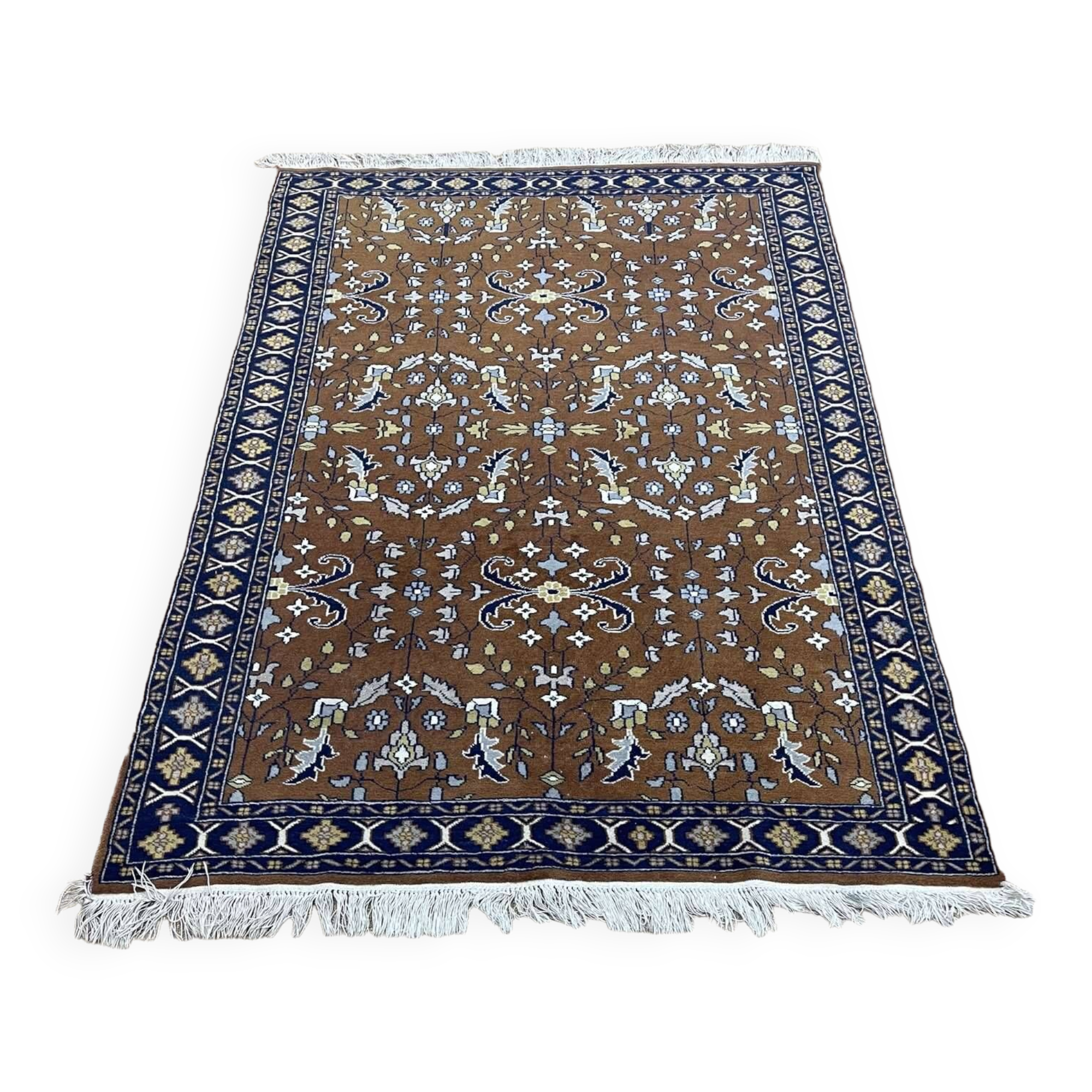 Handmade Pakistani wool rug - L=1m75 l=1m27..