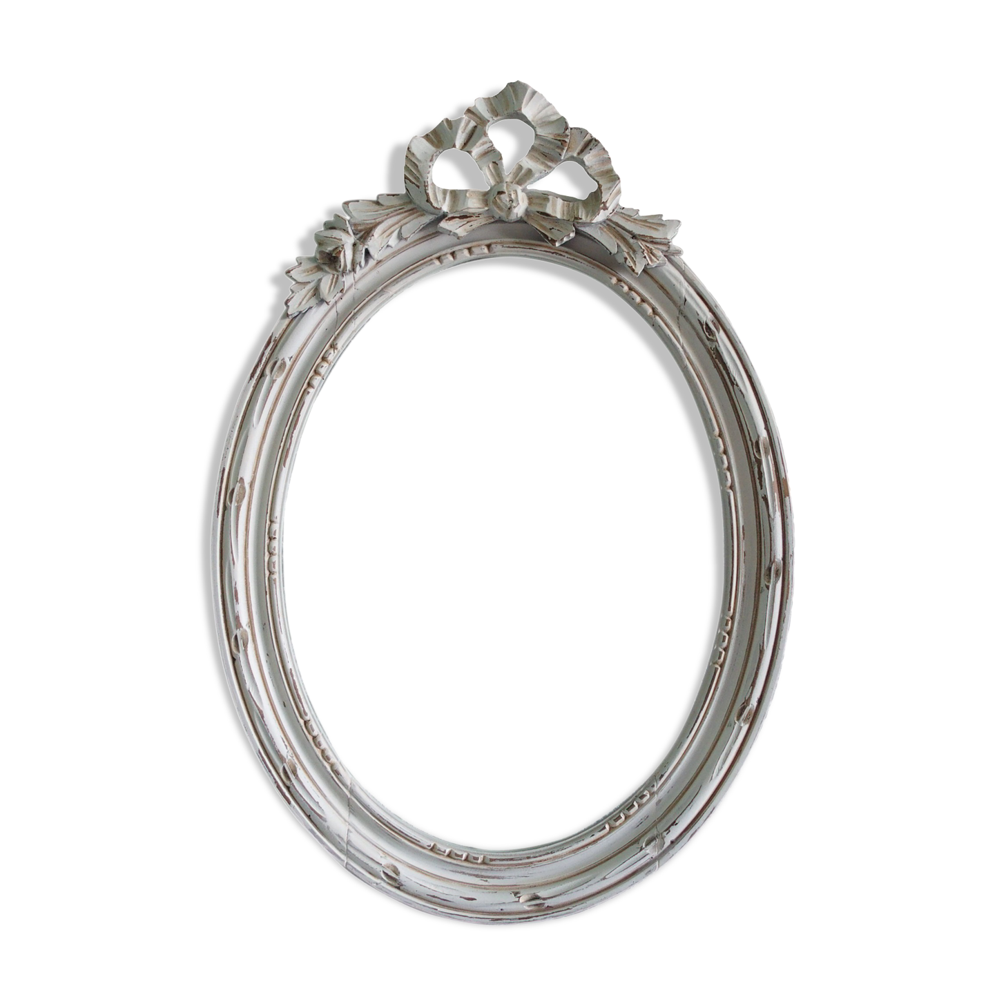Wooden oval frame with Louis XVI-style knot