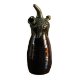 Chevrette en barbotine, forme aubergine