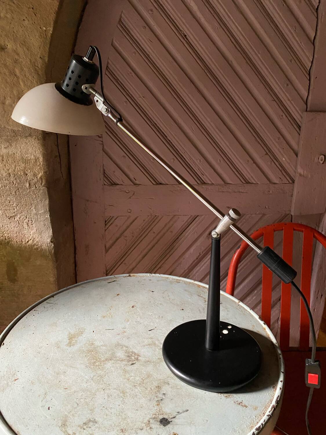 Aluminor desk lamp in white and black lacquered metal, 1960.