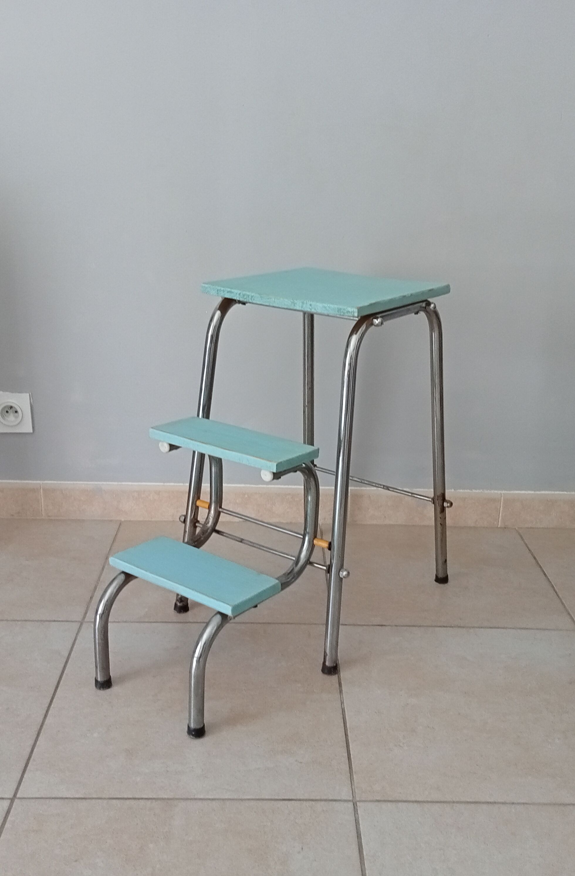 Vintage stepladder stool 70s/80s