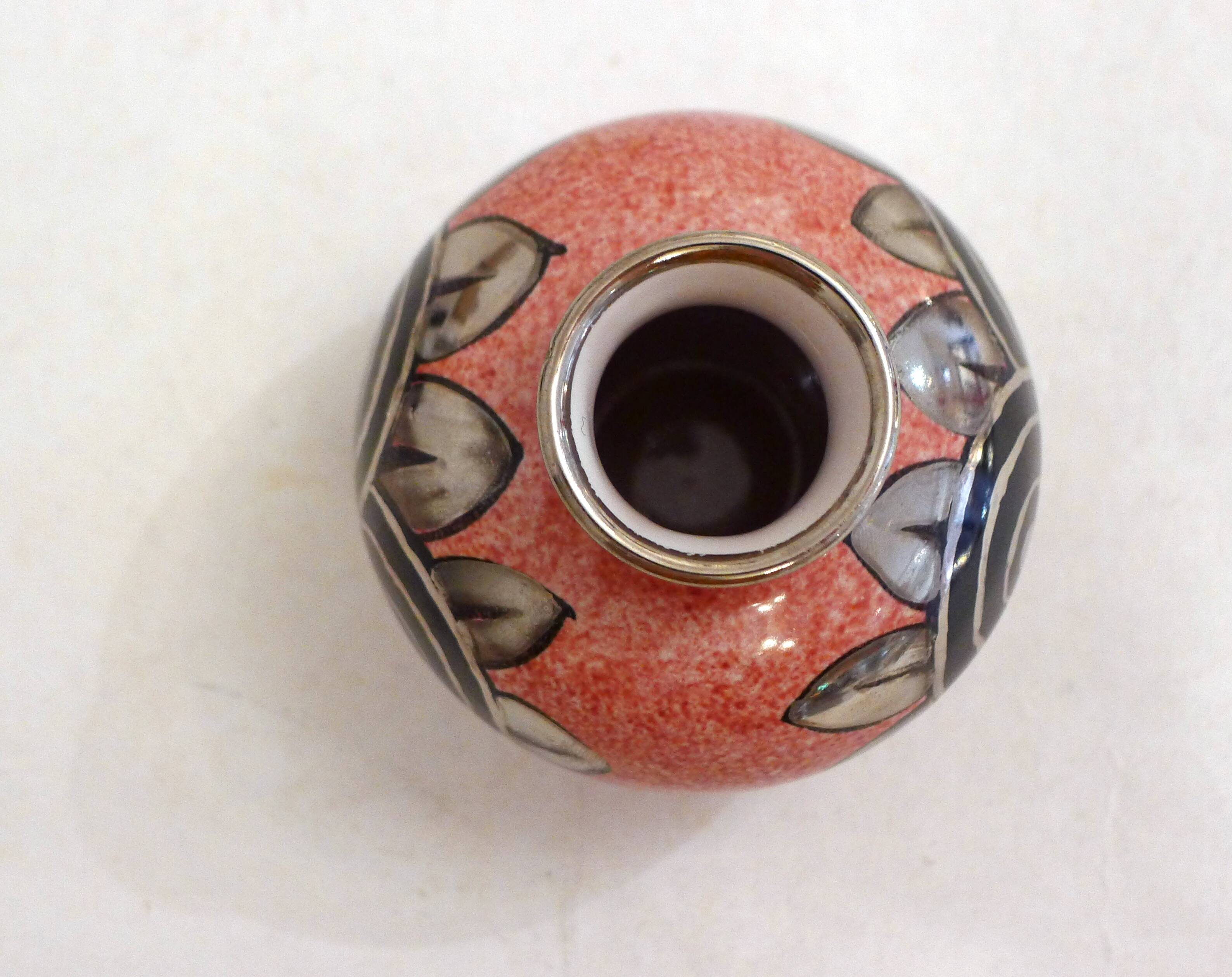 Small Art Deco round vase signed A. Renoleau, stylised floral decoration 1920s.