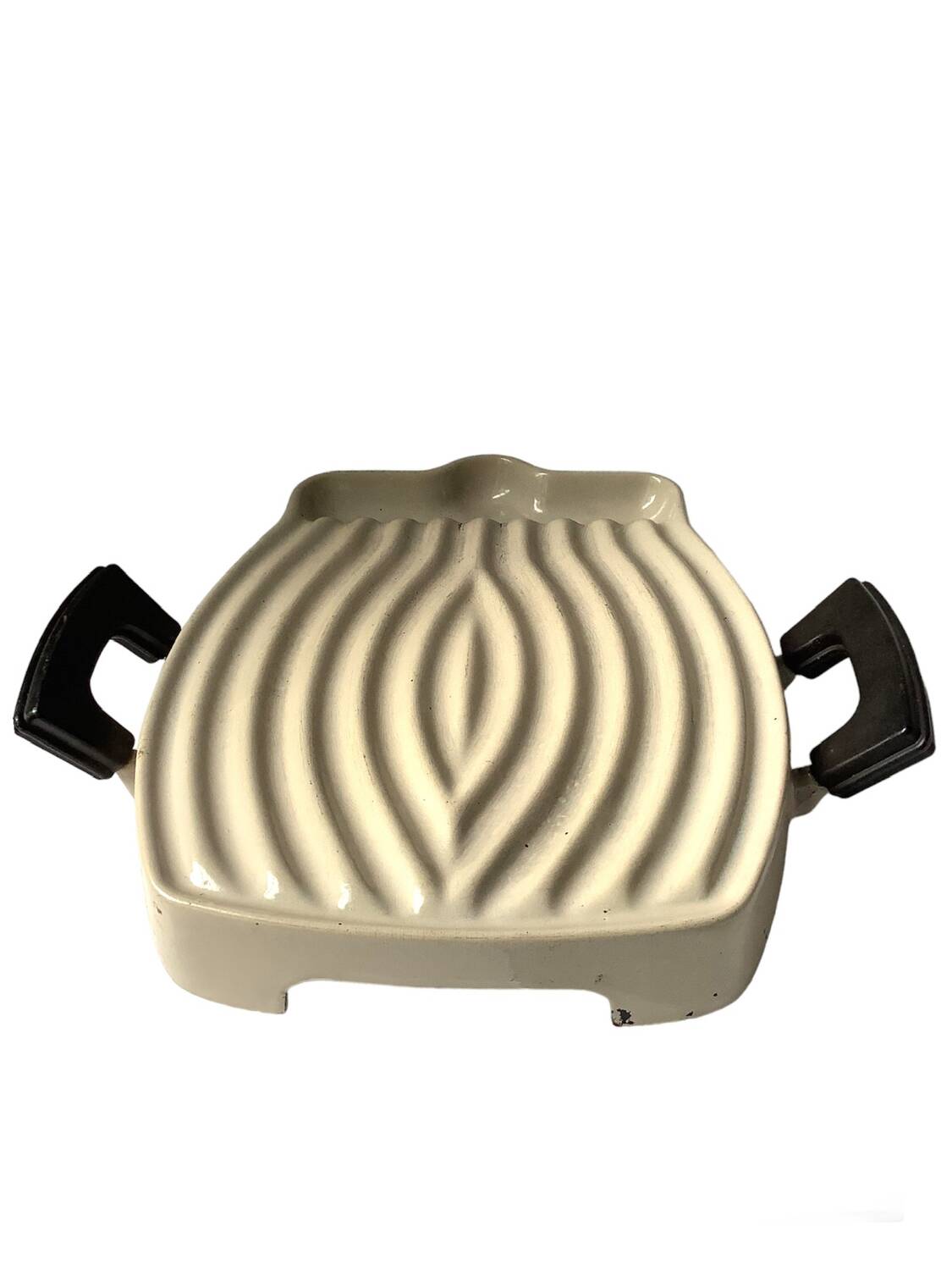 Le Creuset Raymond Loewy toaster grill