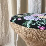 Tam-tam tab dressed in burlap and canvas