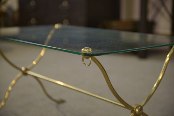 Table basse néo-classique attribuée à la Maison Jansen piétement col de cygne 1940’s
