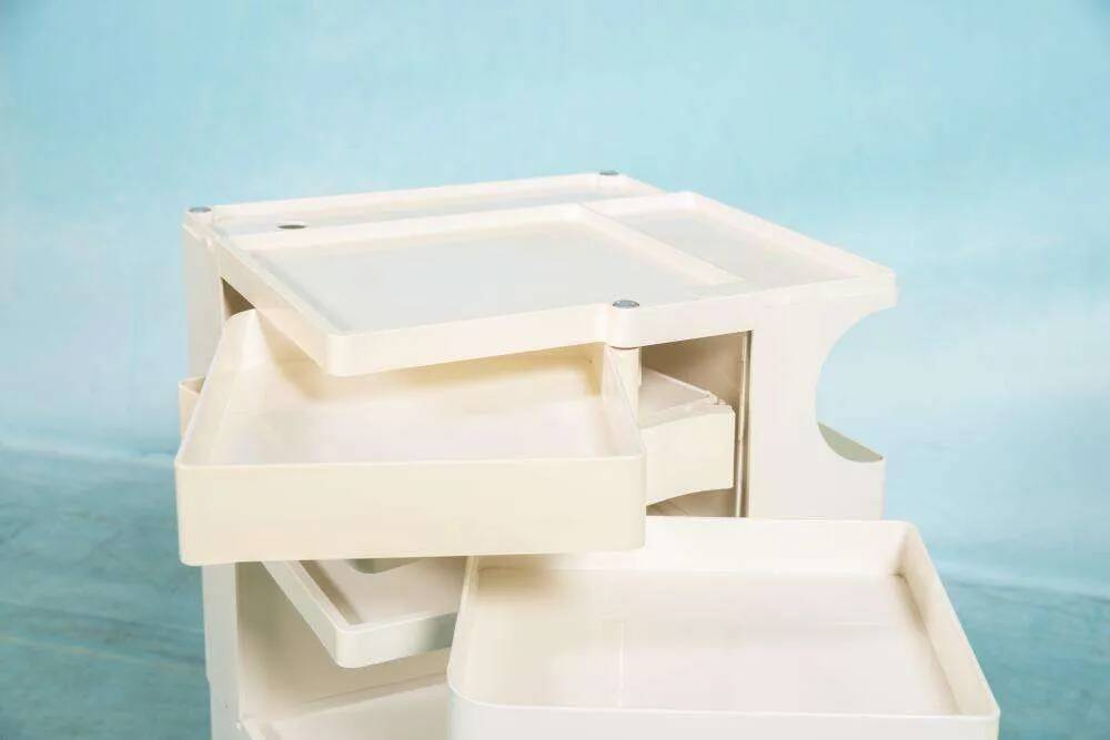 Space Age storage trolley by Joe Colombo from the 70s, Bobi trolley.