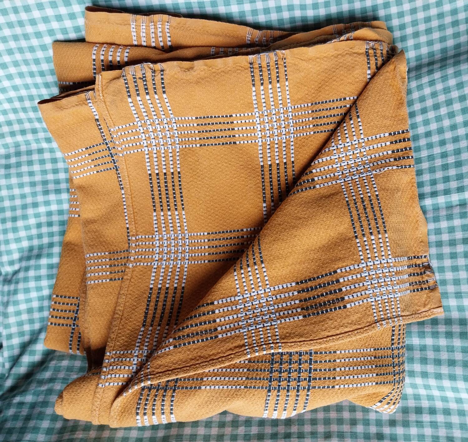 Large cotton tablecloth 275cm x 145cm