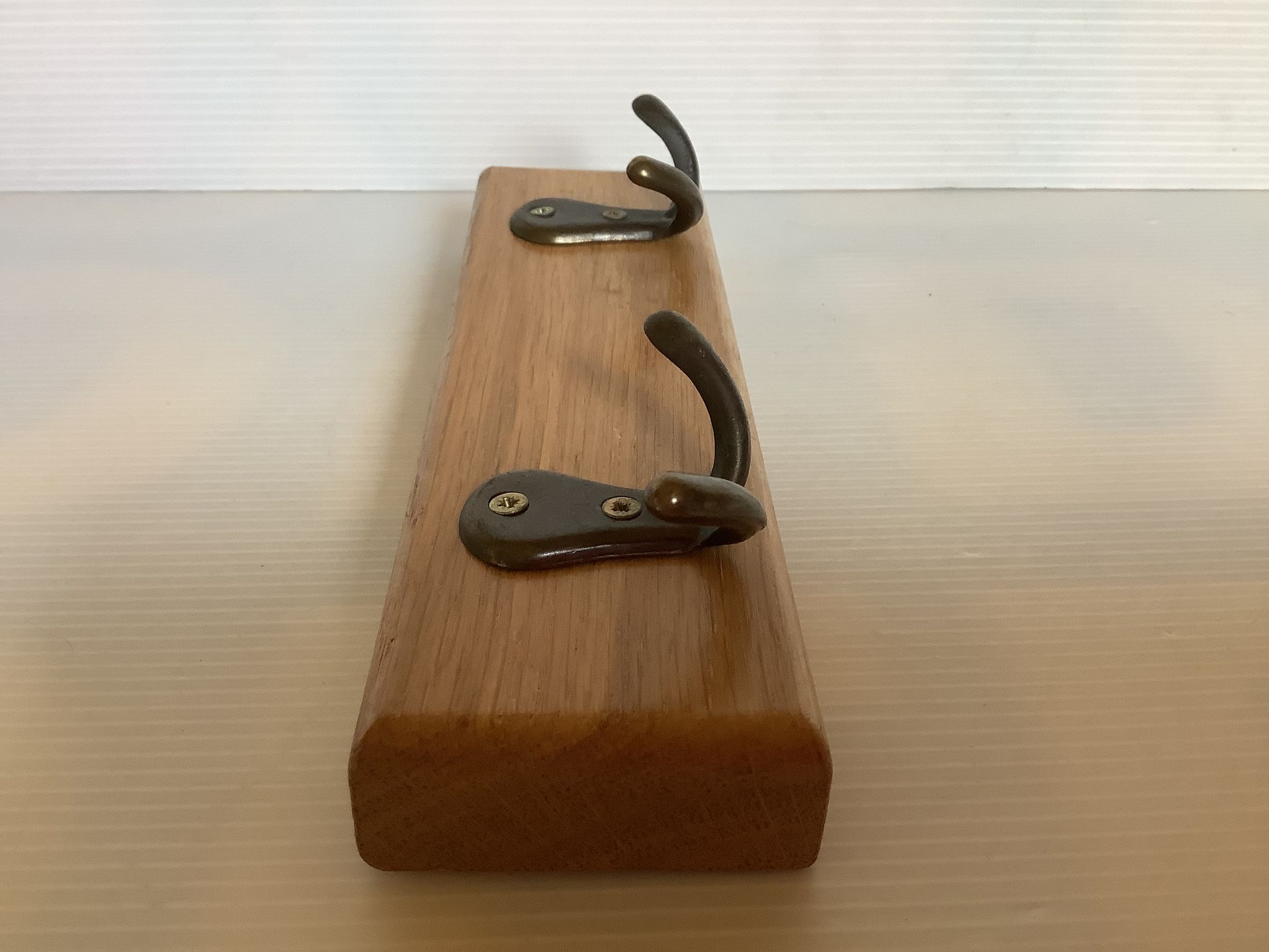 Tea towel holder