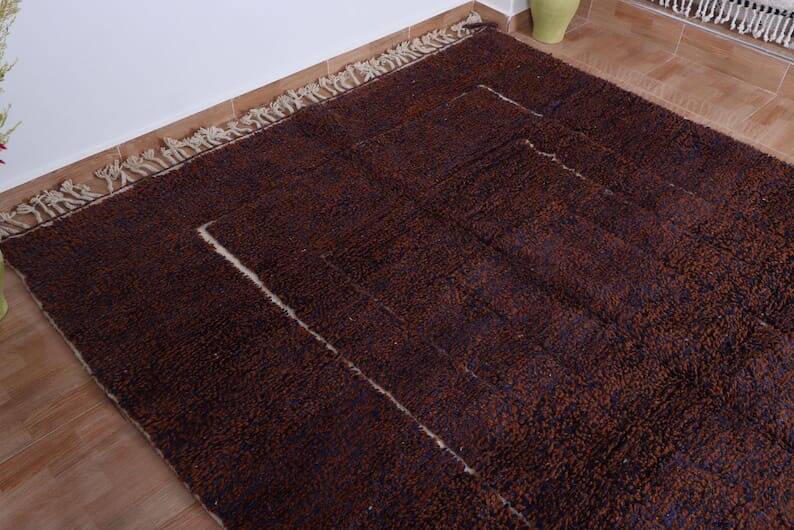 Handmade Moroccan Berber rug, size 150 x 260 cm