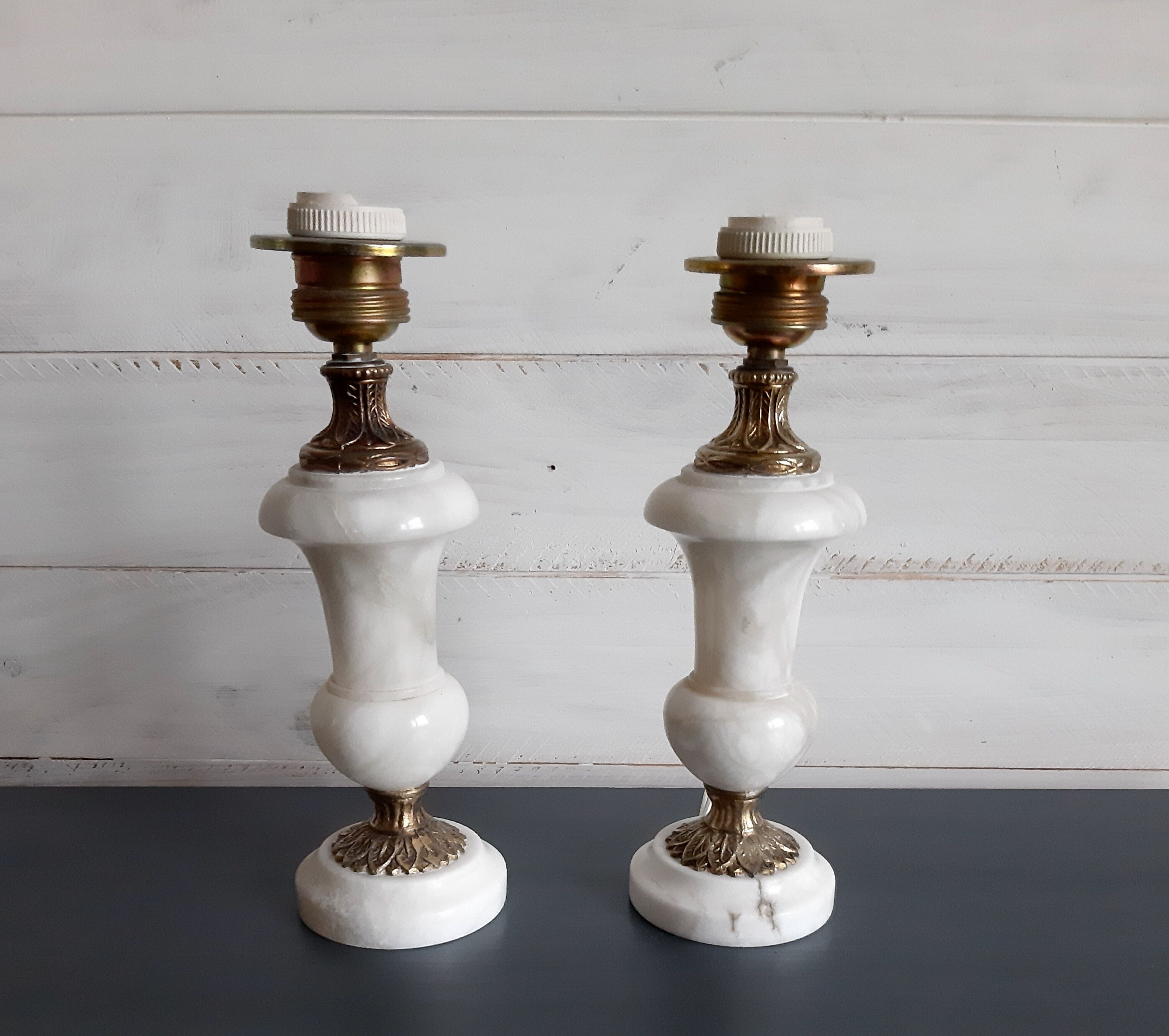 Pair of alabaster lamp feet