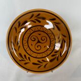 Triskell plates