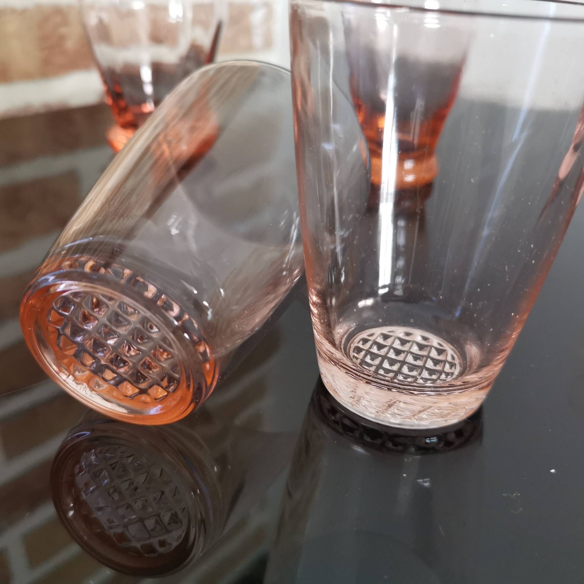 5 verres dépareillées rose vintage