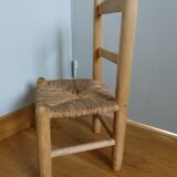 Mulched children's chair