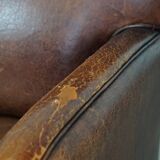 Sheep leather armchair with character