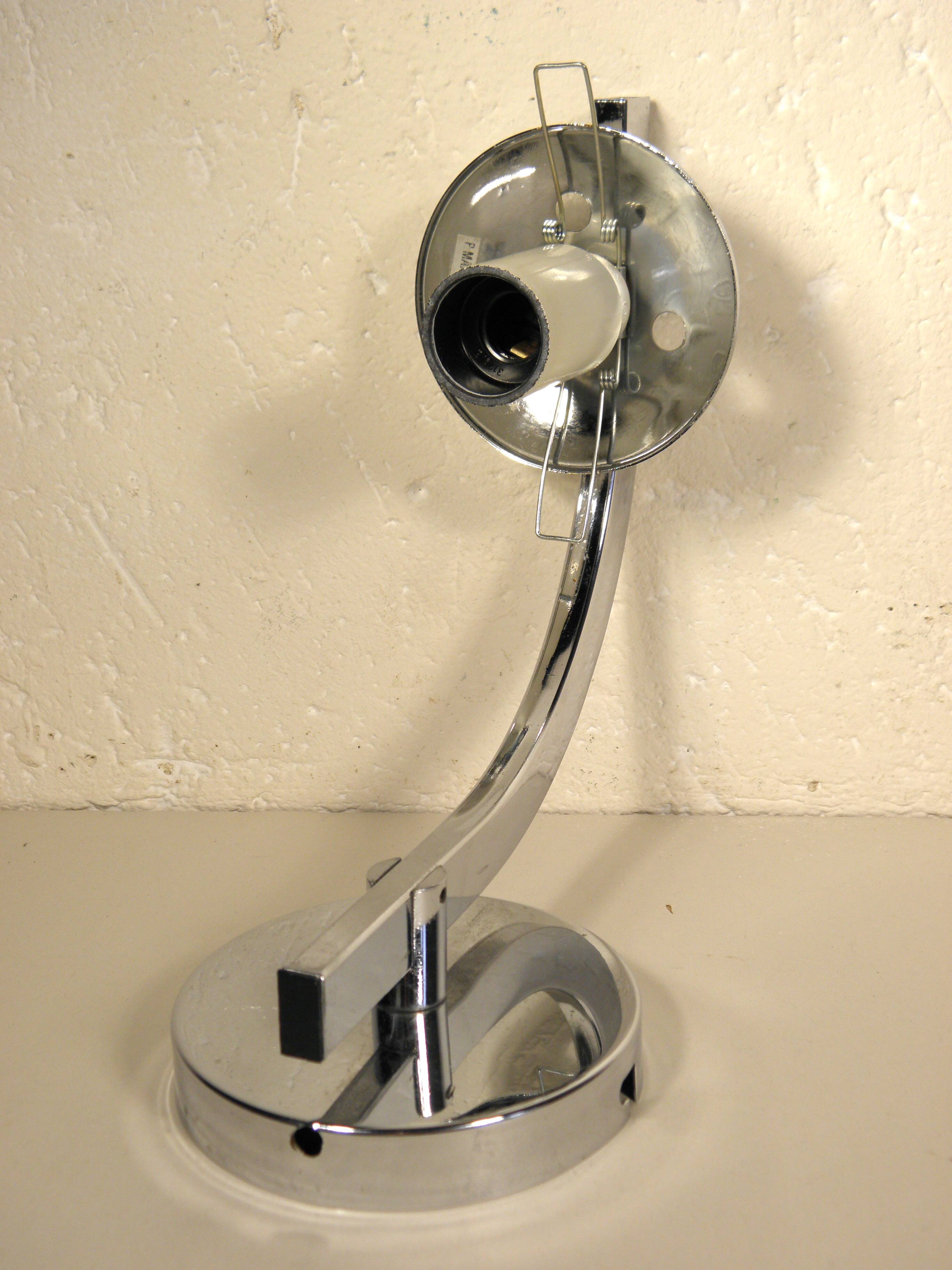 Paire d'appliques verre et chrome 1970