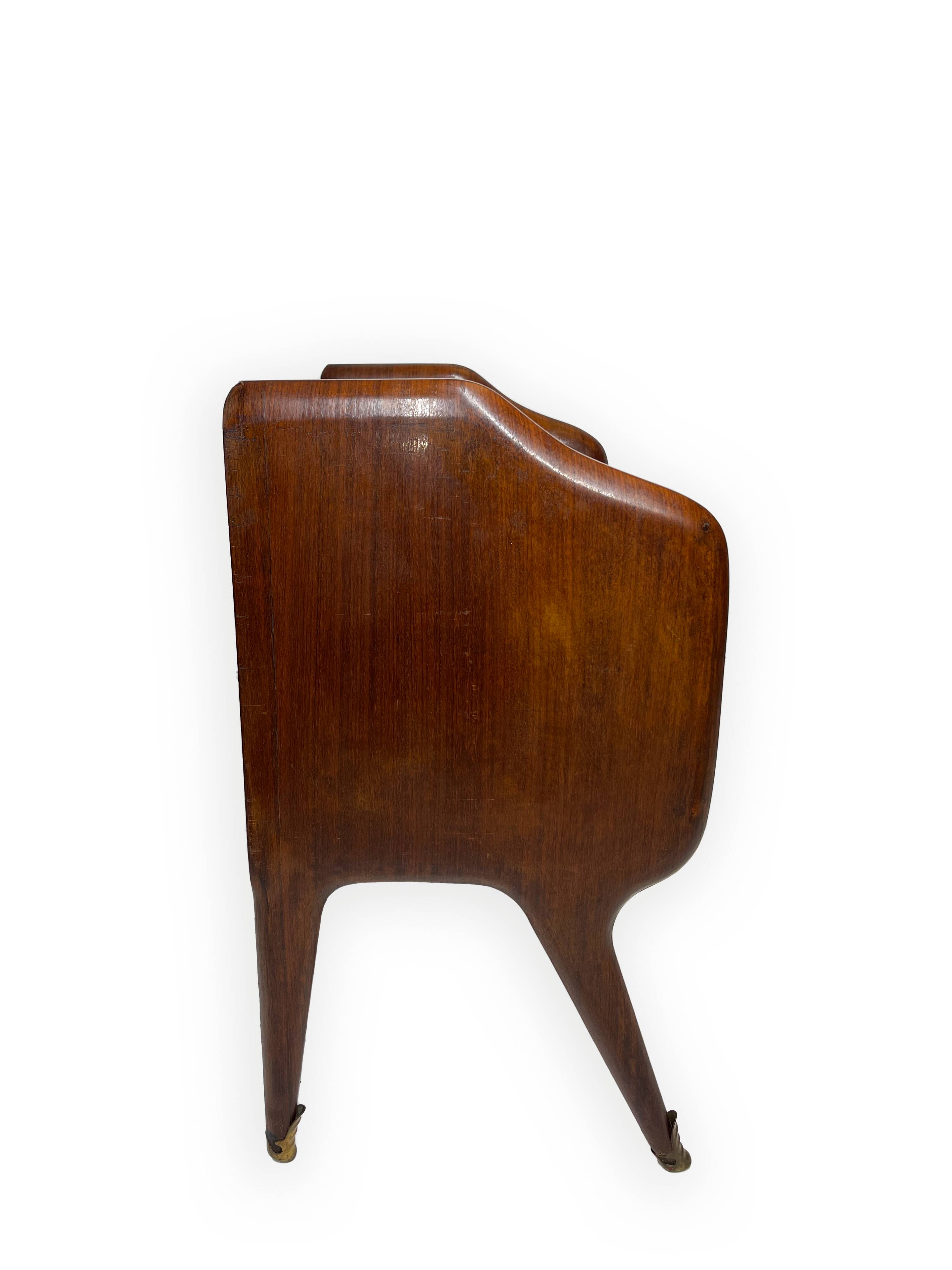 Table de chevet italienne du milieu du siècle