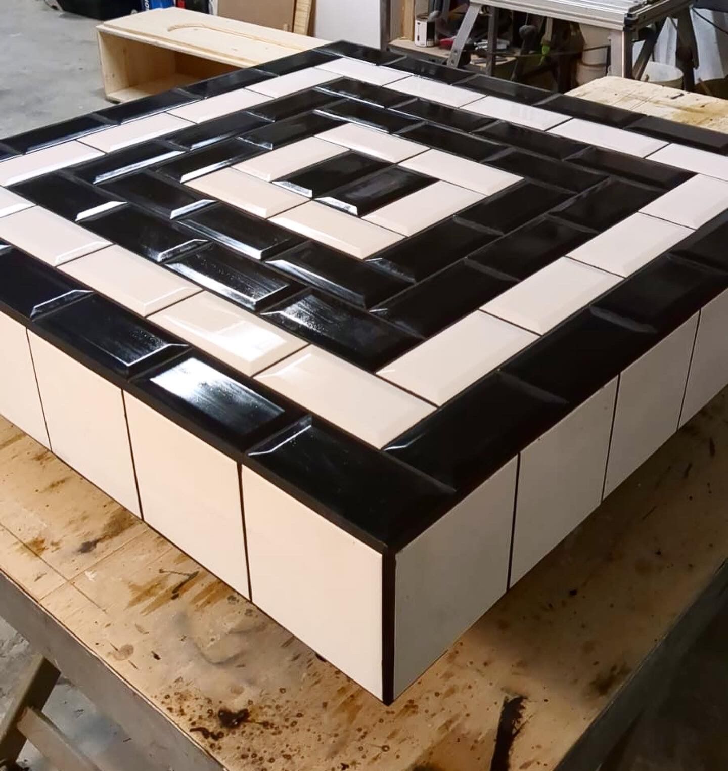 Coffee table tiles