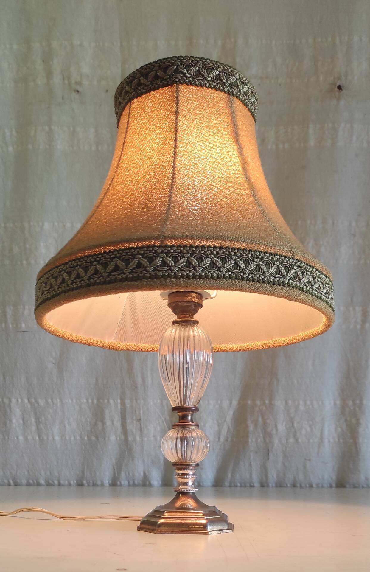 Table lamp in brass and glass - mid 20th century