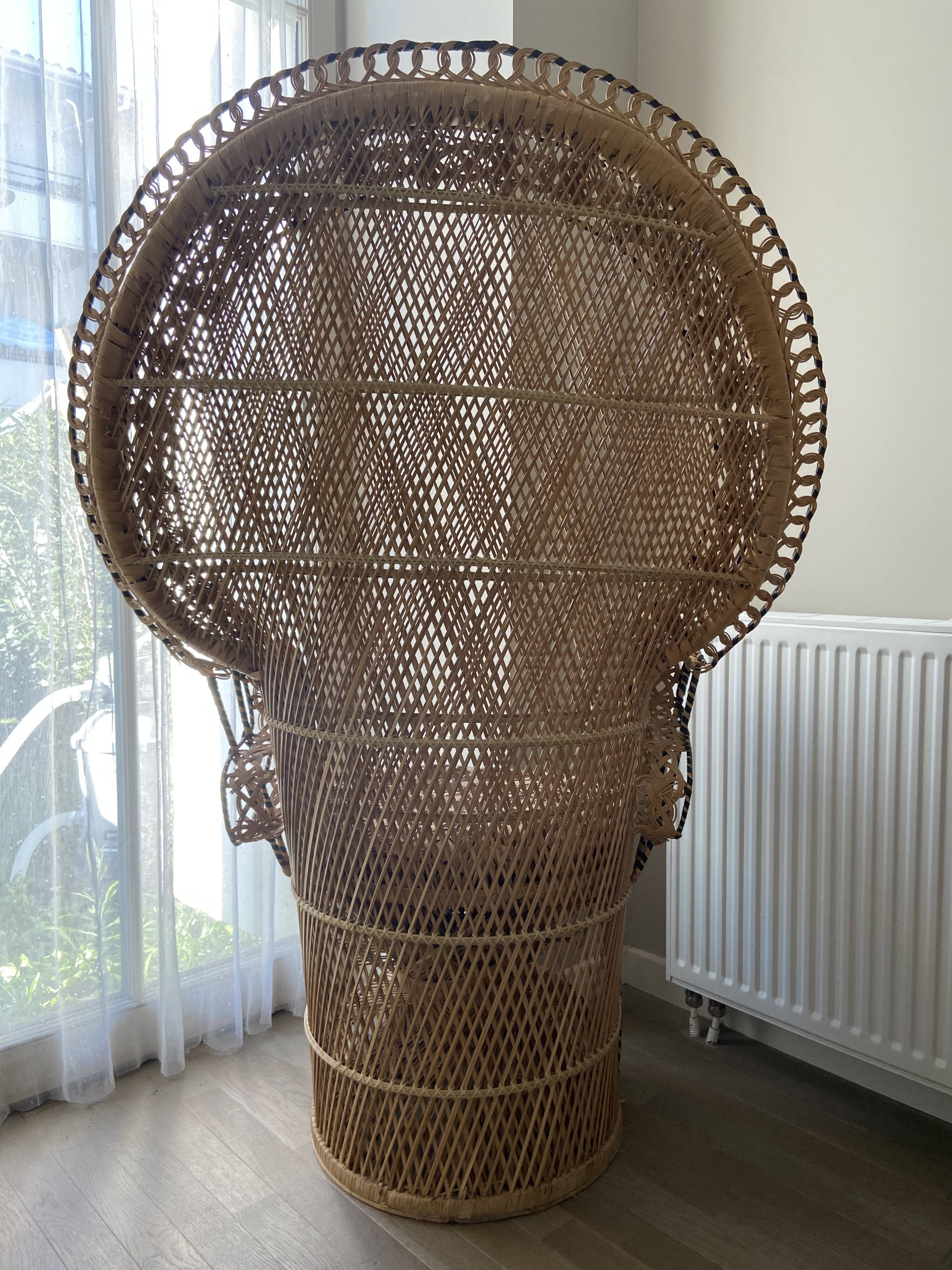 Emmanuelle armchair