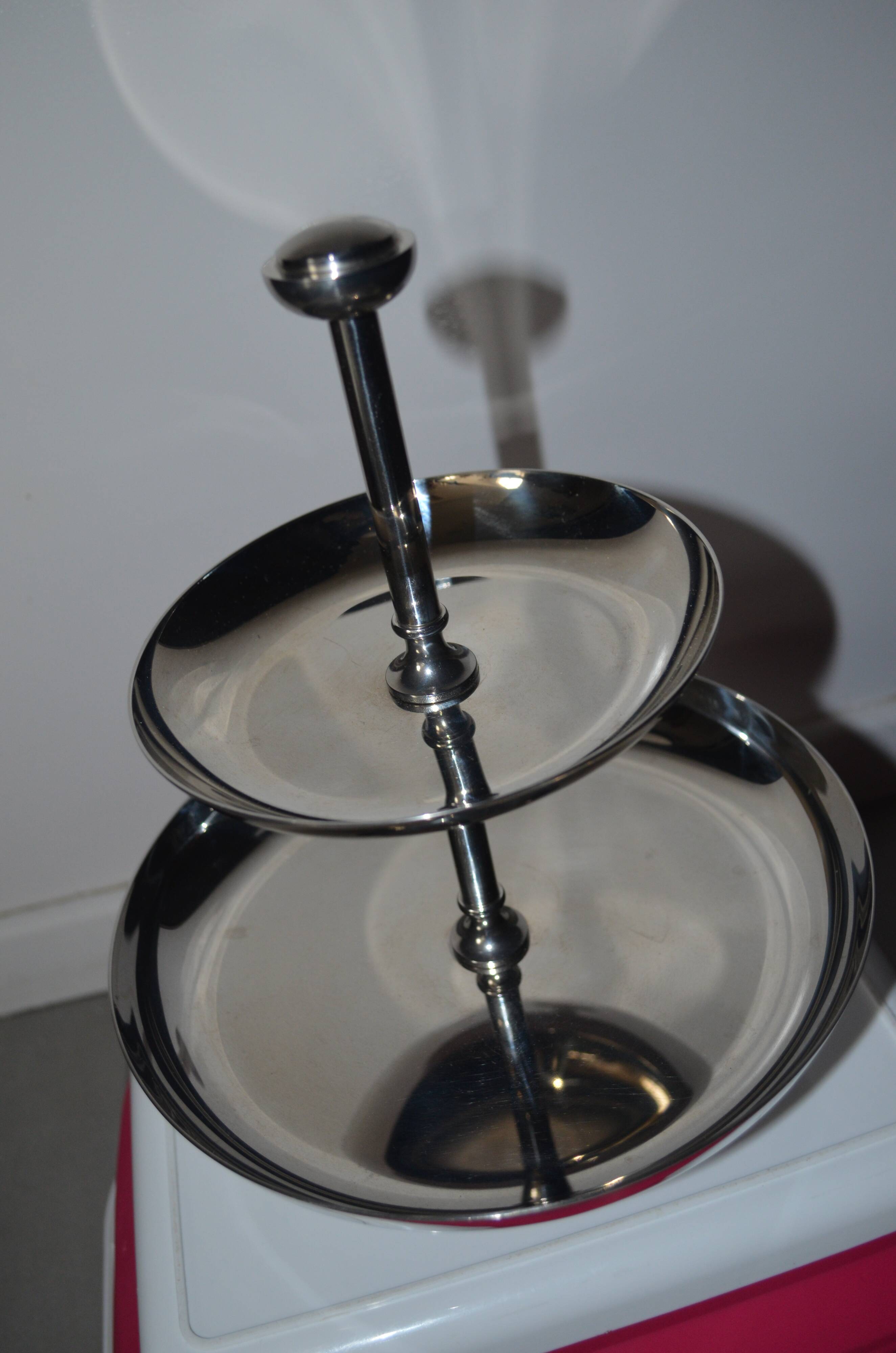 Server / Display Guy Degrenne