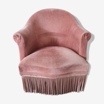 Fauteuil crapaud vintage rose poudré à franges