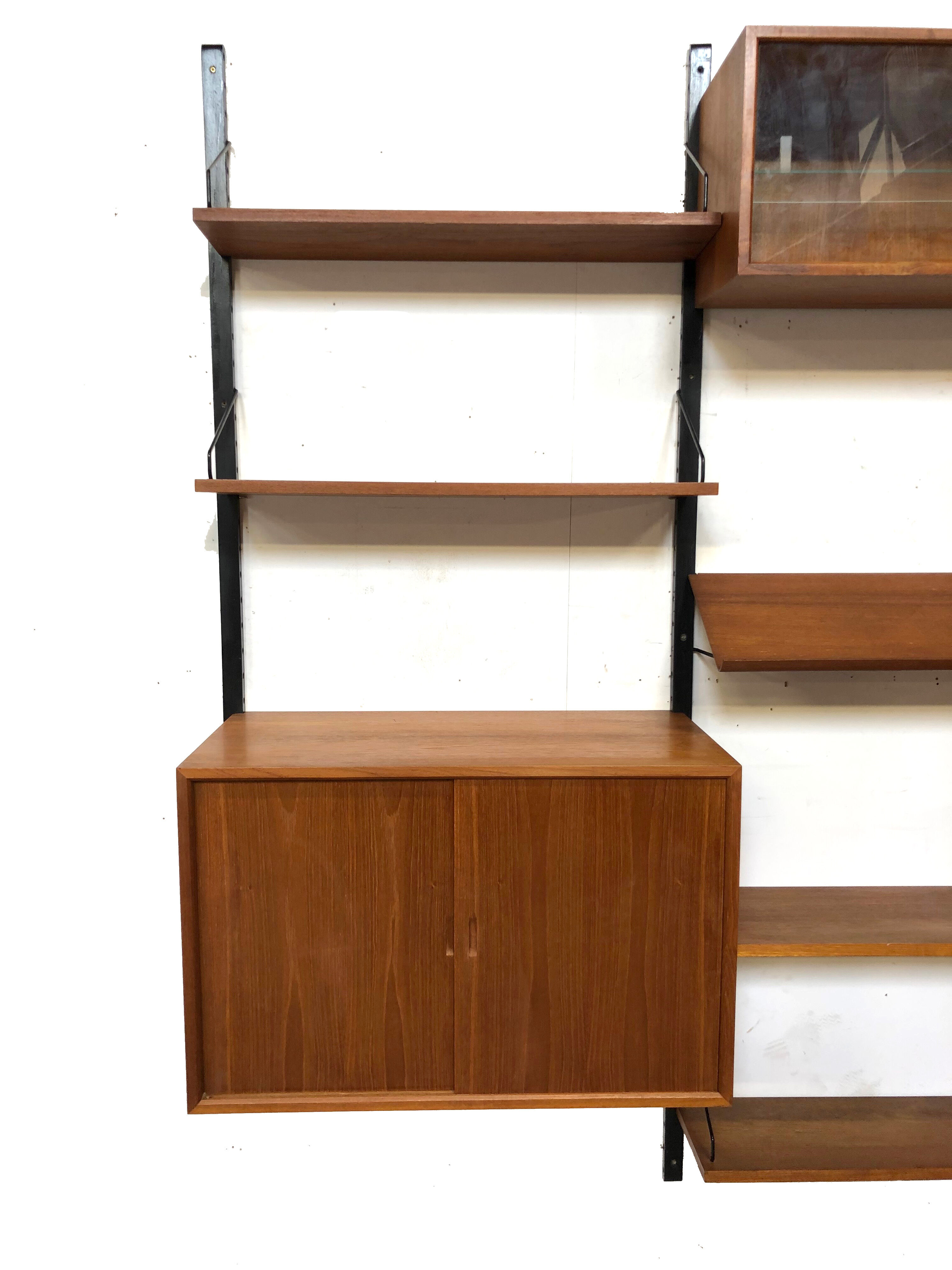 Wall shelf Poul Cadovius Royal System