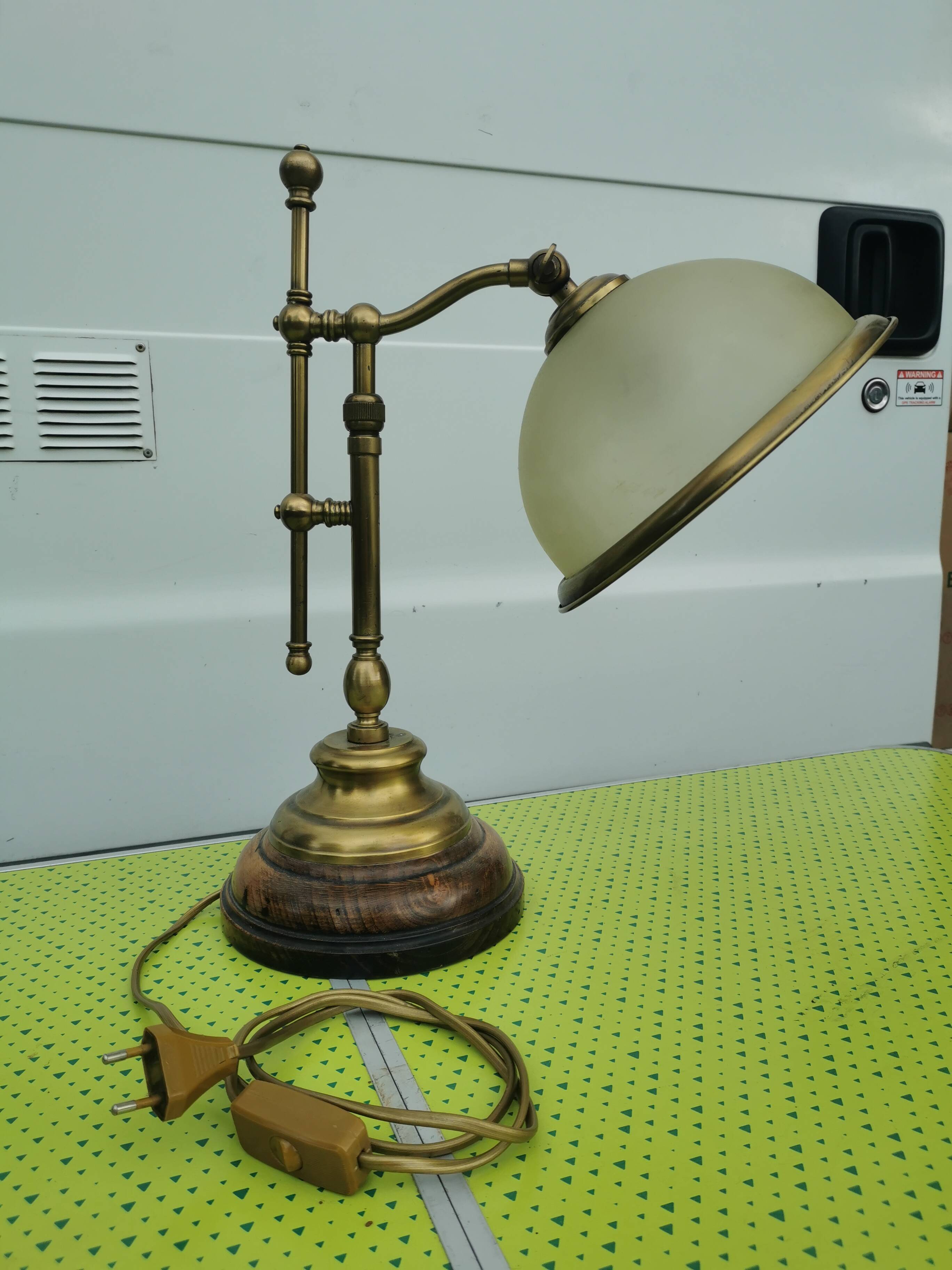 Lampe Italienne 45cm vintage bois, laiton et verre