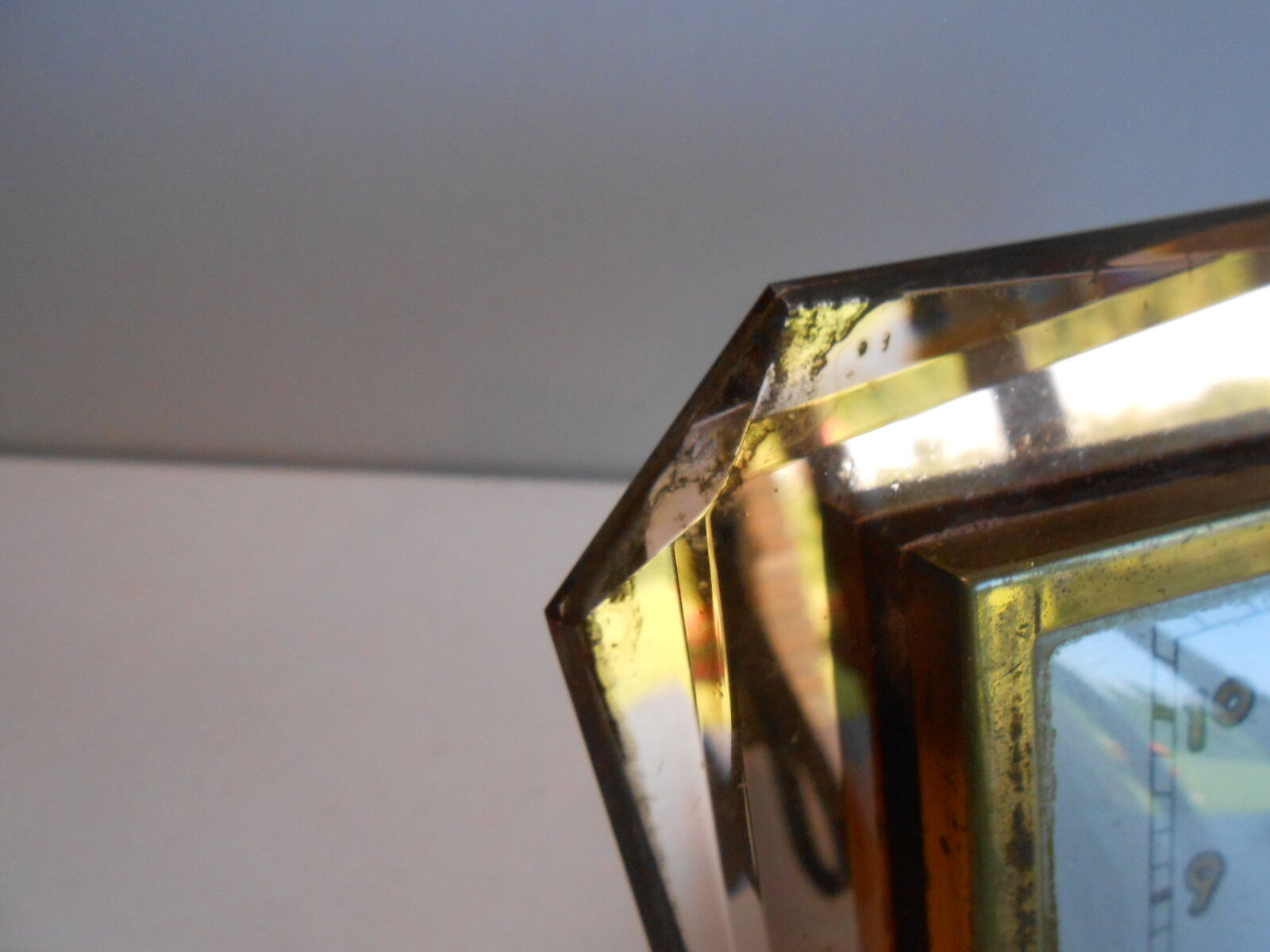 Wake up glass bayard art deco