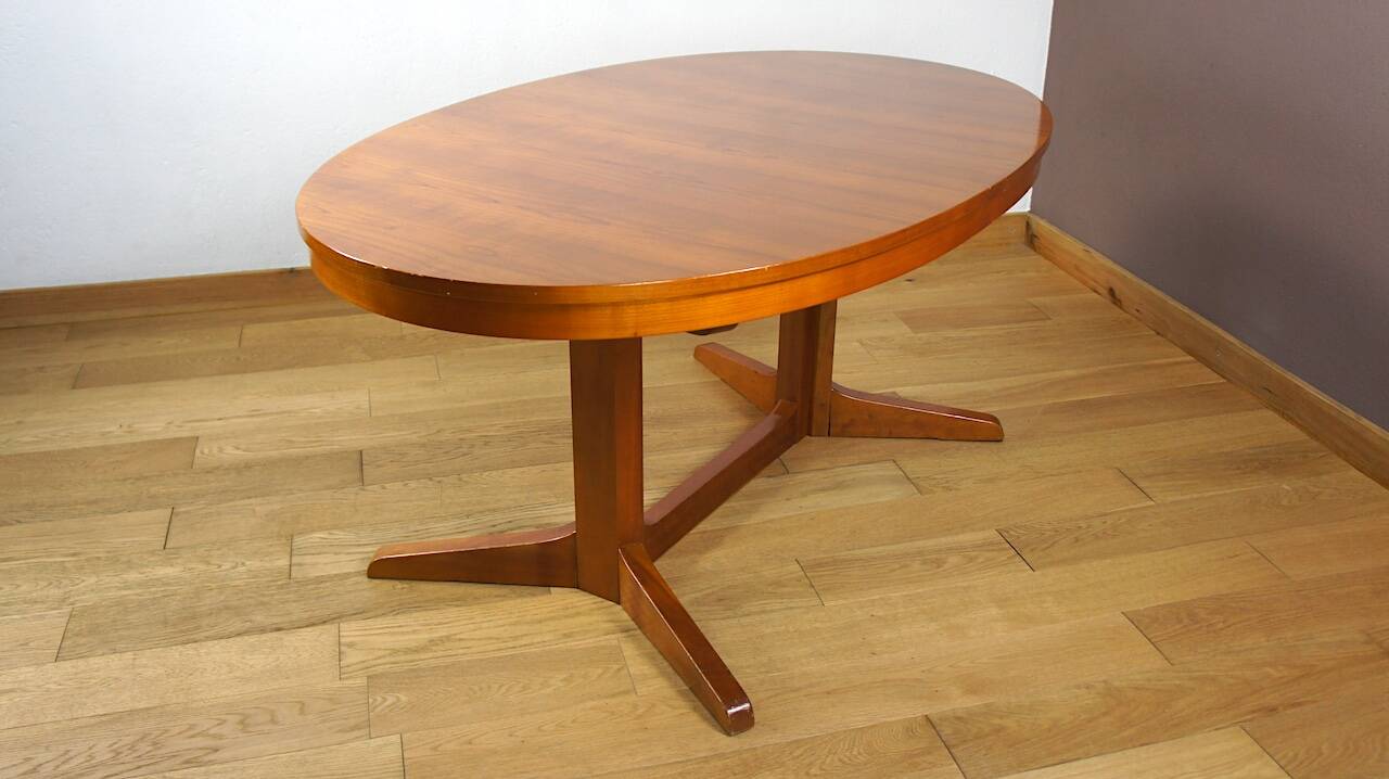 Vintage 1960 Baumann Oval Dining Table
