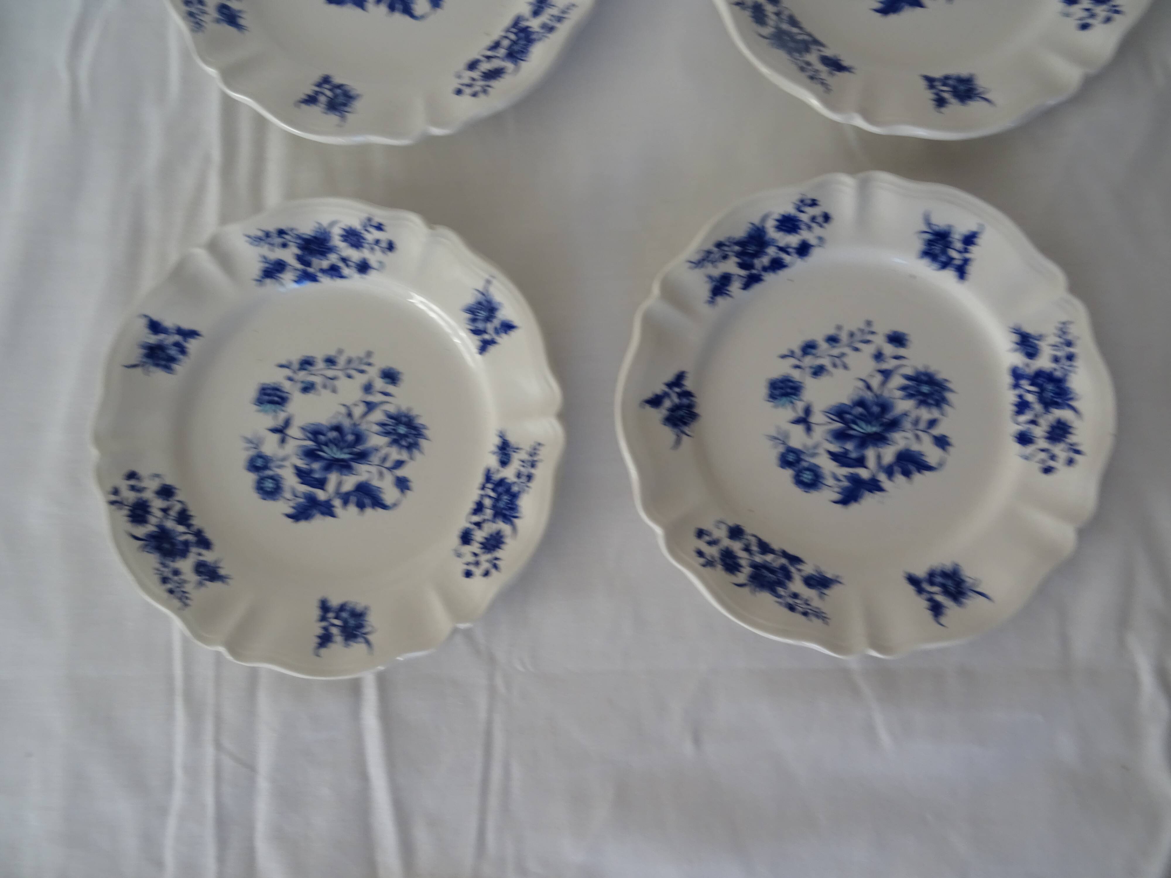 6 Sarreguemines Aubusson plates 429112 blue flowers faience