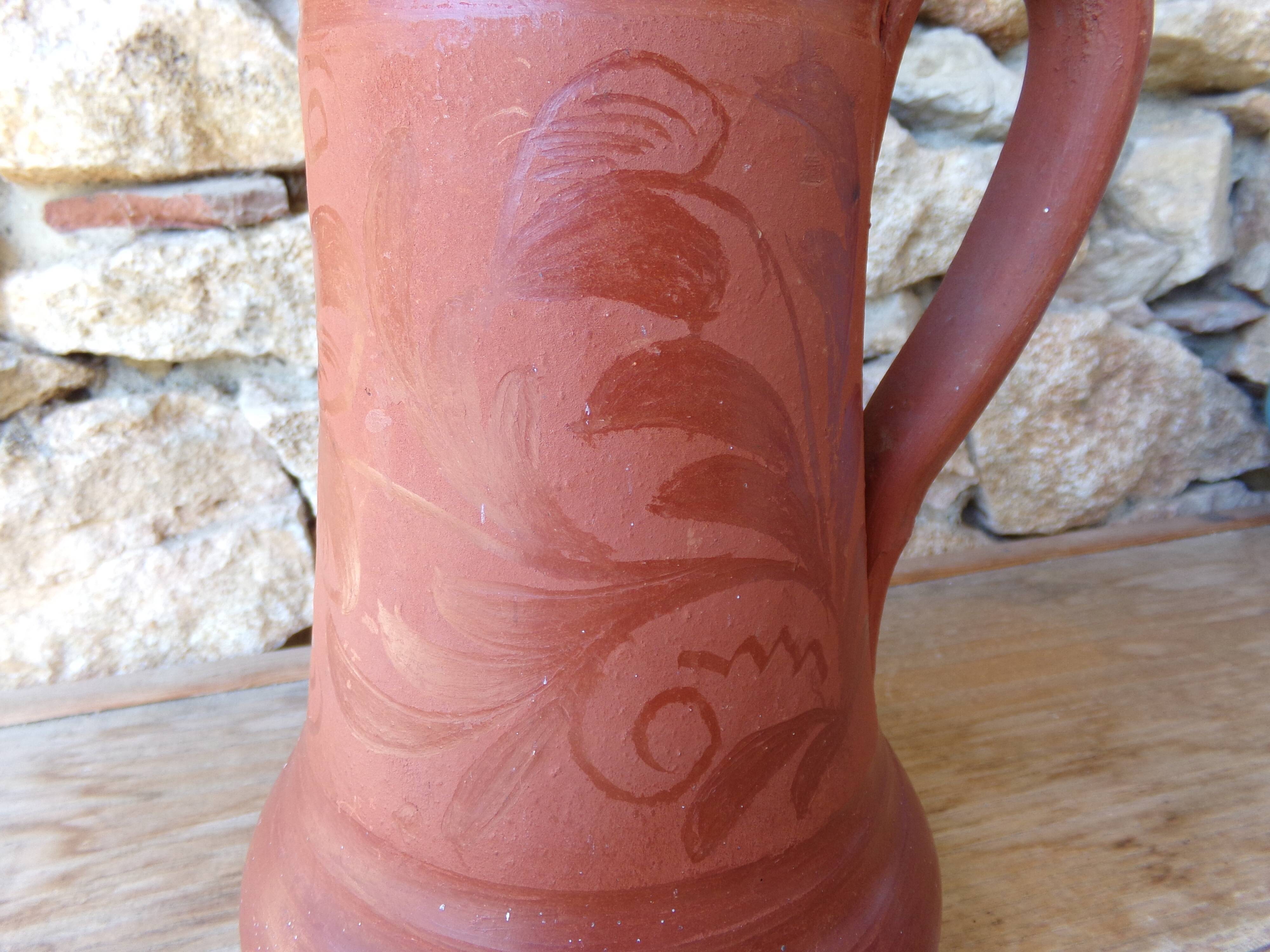Terracotta terracotta pitcher